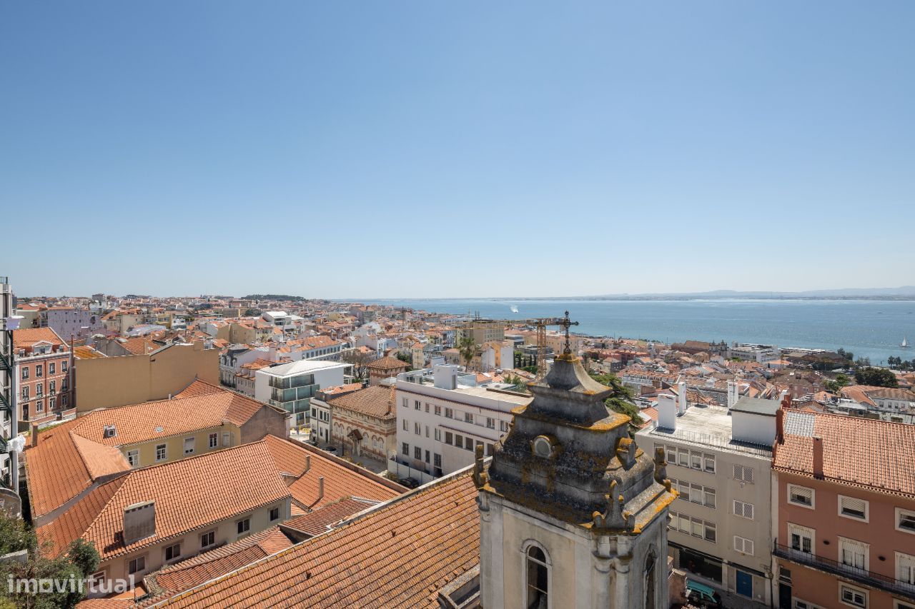 9 bedrooms Building in Lisbon, Portugal No. 51311