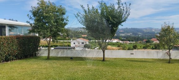 3 bedrooms House in Lousada, Portugal No. 19249 25