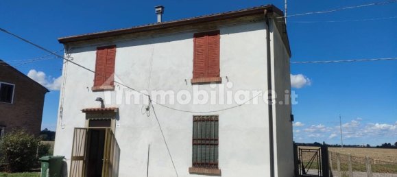 2 Schlafzimmer Haus in Ferrara, Italy, Nr. 268377 3