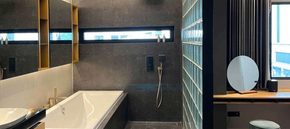 3 bedrooms Condo in Khlong Toei, Thailand No. 59788 12