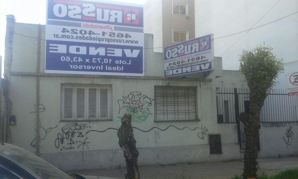 Grundstück in Moron, Argentina, Nr. 35170