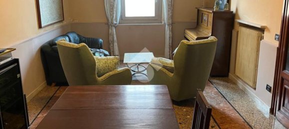 3 chambres Bâtiment à Gambara, Italy No. 233510 4