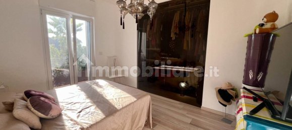 Квартира с 2 спальнями в Битетто, Италия № 266124 11