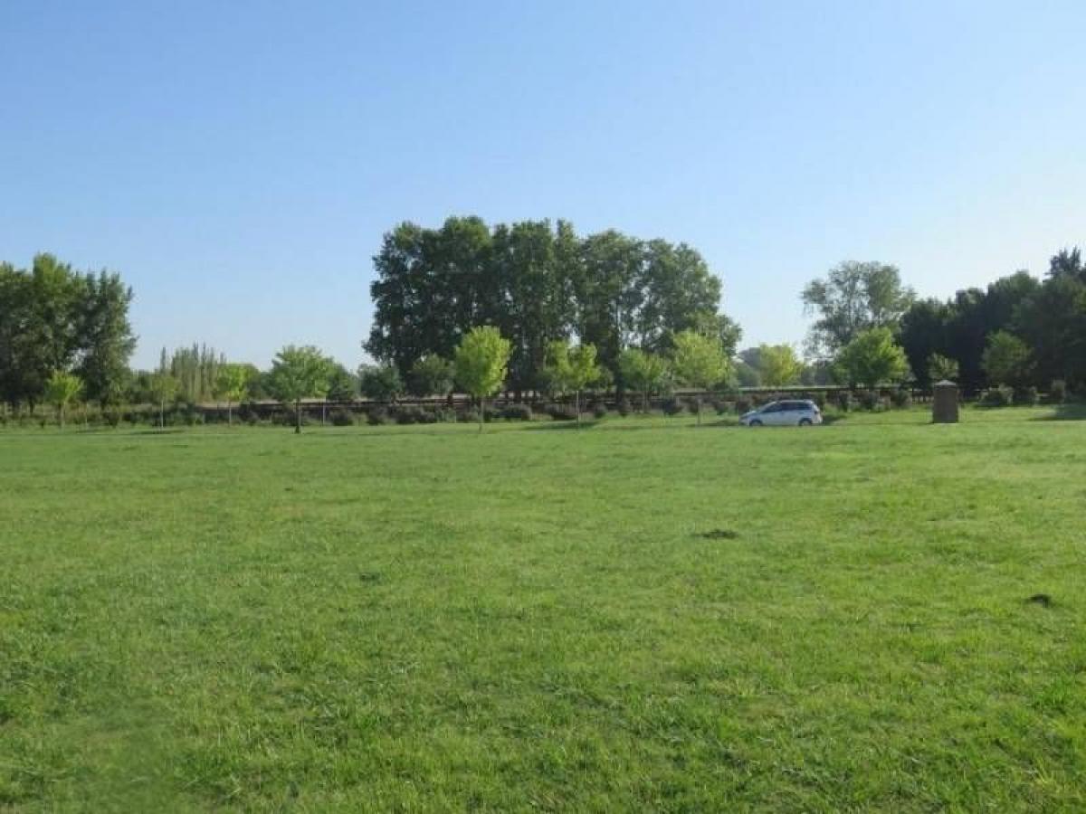  Land in Pilar, Argentina No. 121809