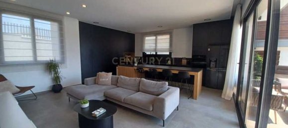 5 bedrooms Villa in Agios Athanasios, Cyprus No. 18934 14