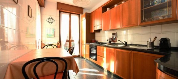 3-salle Appartement à Brugherio, Italy No. 36855 48