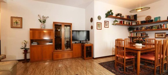 3-salle Appartement à Brugherio, Italy No. 36855 55