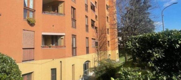 3-salle Appartement à Brugherio, Italy No. 36855 38