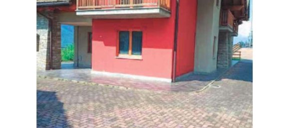 5 rooms Apartment in Quart, Italy No. 310672 3