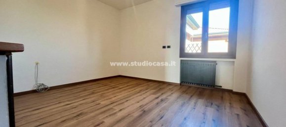 2 chambres Appartement à Caravaggio, Italy No. 103360 12