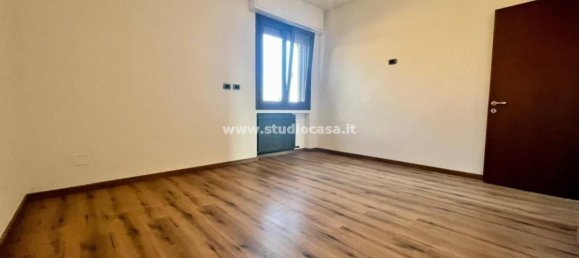 2 chambres Appartement à Caravaggio, Italy No. 103360 15