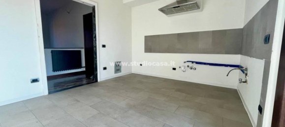 2 chambres Appartement à Caravaggio, Italy No. 103360 26