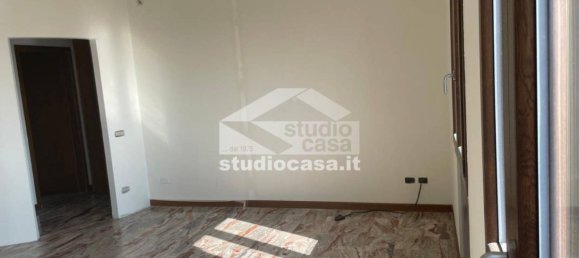 2 chambres Appartement à Caravaggio, Italy No. 103360 25