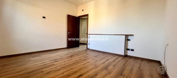 2 chambres Appartement à Caravaggio, Italy No. 103360 14