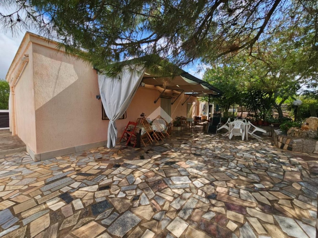 3 rooms House in Ceglie Messapica, Italy No. 298723