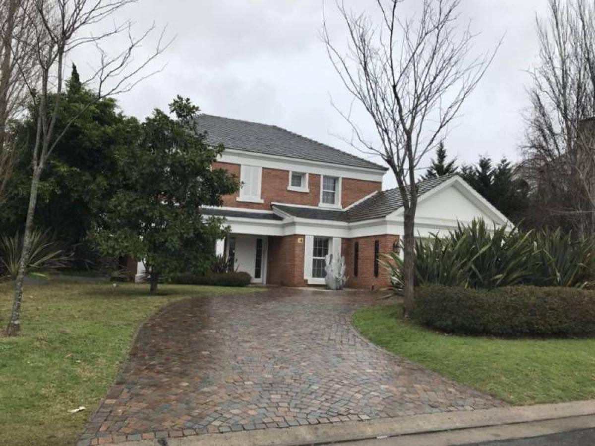 3 bedrooms House in Tigre, Argentina No. 21308