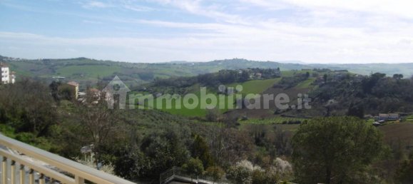 3 غرف نوم شقة في Montegranaro, Italy رقم 64009 2