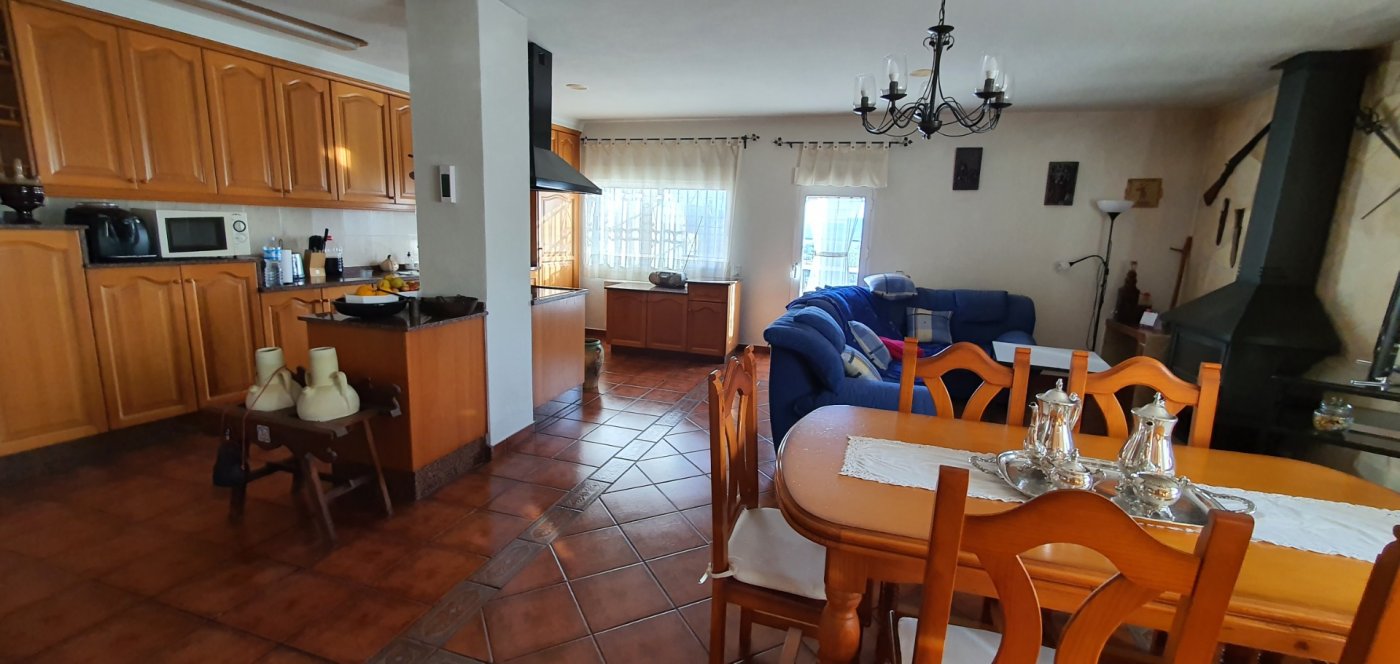 6 bedrooms House in Castalla, Spain No. 9157