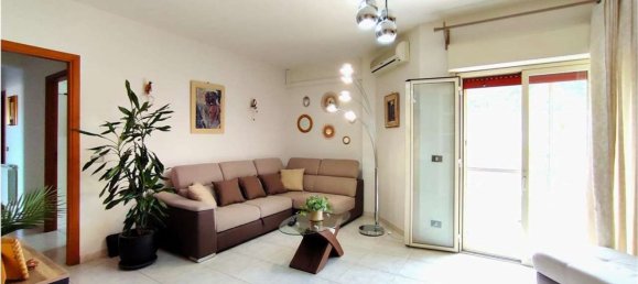 4 bedrooms Apartment in Rometta, Italy No. 346285 4