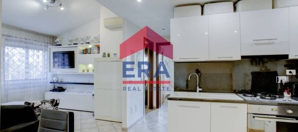 3-salle Appartement à Rome, Italy No. 172691 7