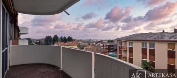 Apartamento T3 em Novara, Italy N.º 379021 9