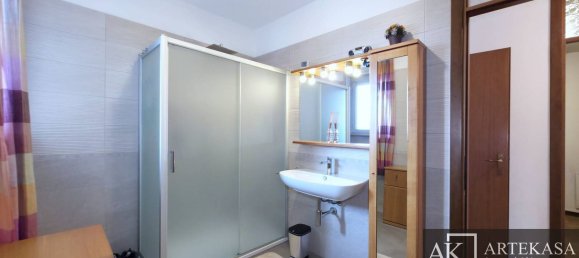 Apartamento T3 em Novara, Italy N.º 379021 20