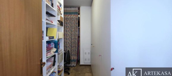 Apartamento T3 em Novara, Italy N.º 379021 21