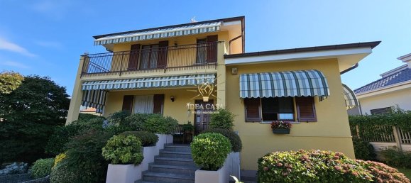 10-salle Villa à Cassago Brianza, Italy No. 336440 19