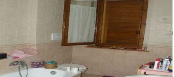 6 bedrooms House in Sinalunga, Italy No. 381250 25