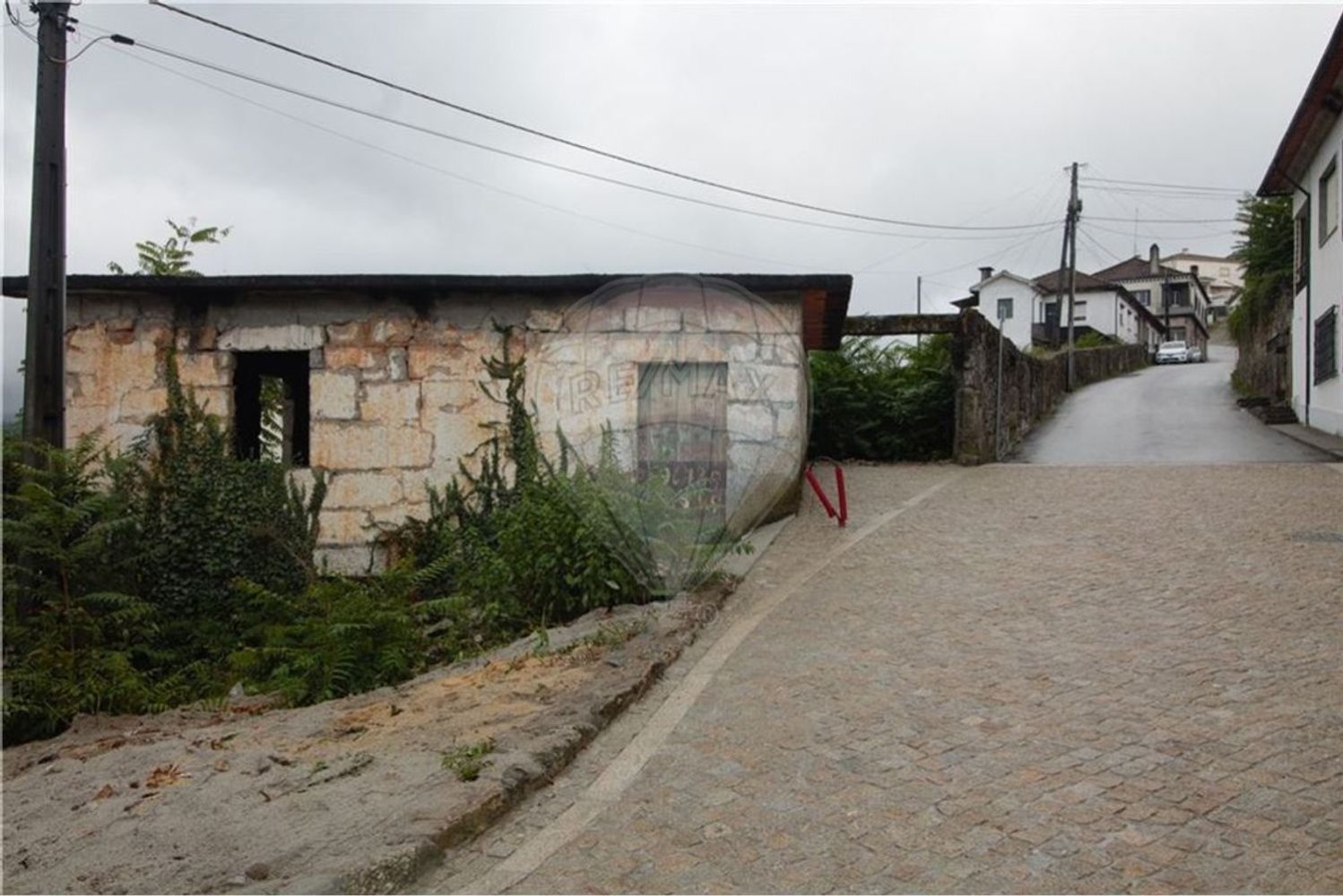 1800m² Land in Felgueiras, Portugal No. 53829