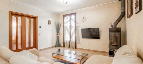Villa de 11 habitaciónes en Viano, Italy No. 289747 13