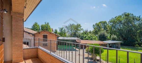 Villa de 11 habitaciónes en Viano, Italy No. 289747 20