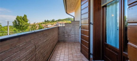 Villa de 11 habitaciónes en Viano, Italy No. 289747 30