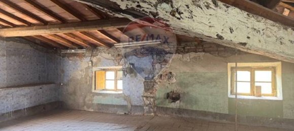 Studio in Pescia, Italy No. 292966 8