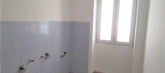 2 chambres Appartement à Sassari, Italy No. 376893 8