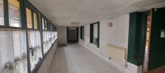 2 Schlafzimmer Gewerbliche Immobilie in Jouy, France, Nr. 92550 4
