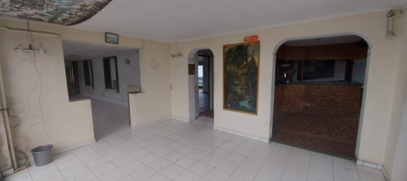 2 Schlafzimmer Gewerbliche Immobilie in Jouy, France, Nr. 92550 3