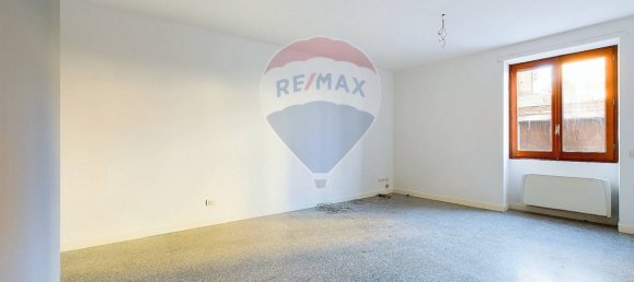 3 bedrooms Apartment in Campagnano di Roma, Italy No. 209917 2