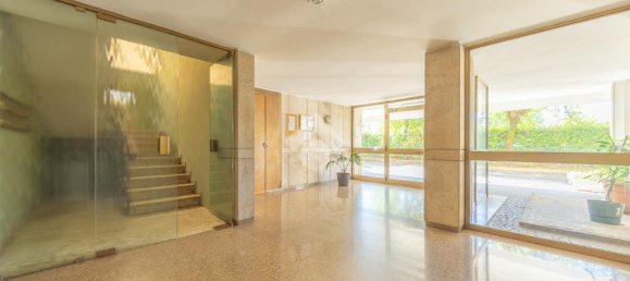 2 chambres Appartement à Rome, Italy No. 380994 4