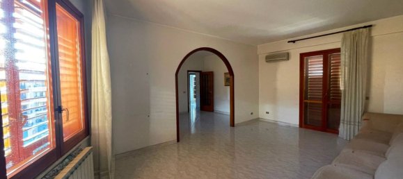 Квартира с 4 спальнями в Сиракузы, Италия № 331865 2