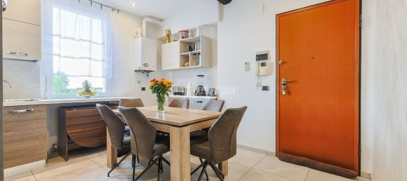 3-salle Appartement à Bologna, Italy No. 147274 14