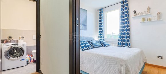 3-salle Appartement à Bologna, Italy No. 147274 20