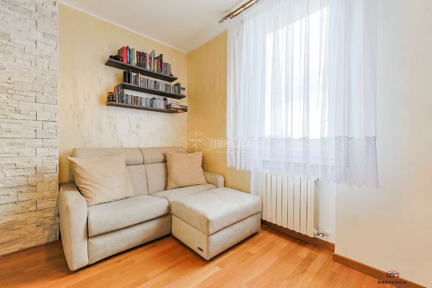 3-salle Appartement à Bologna, Italy No. 147274