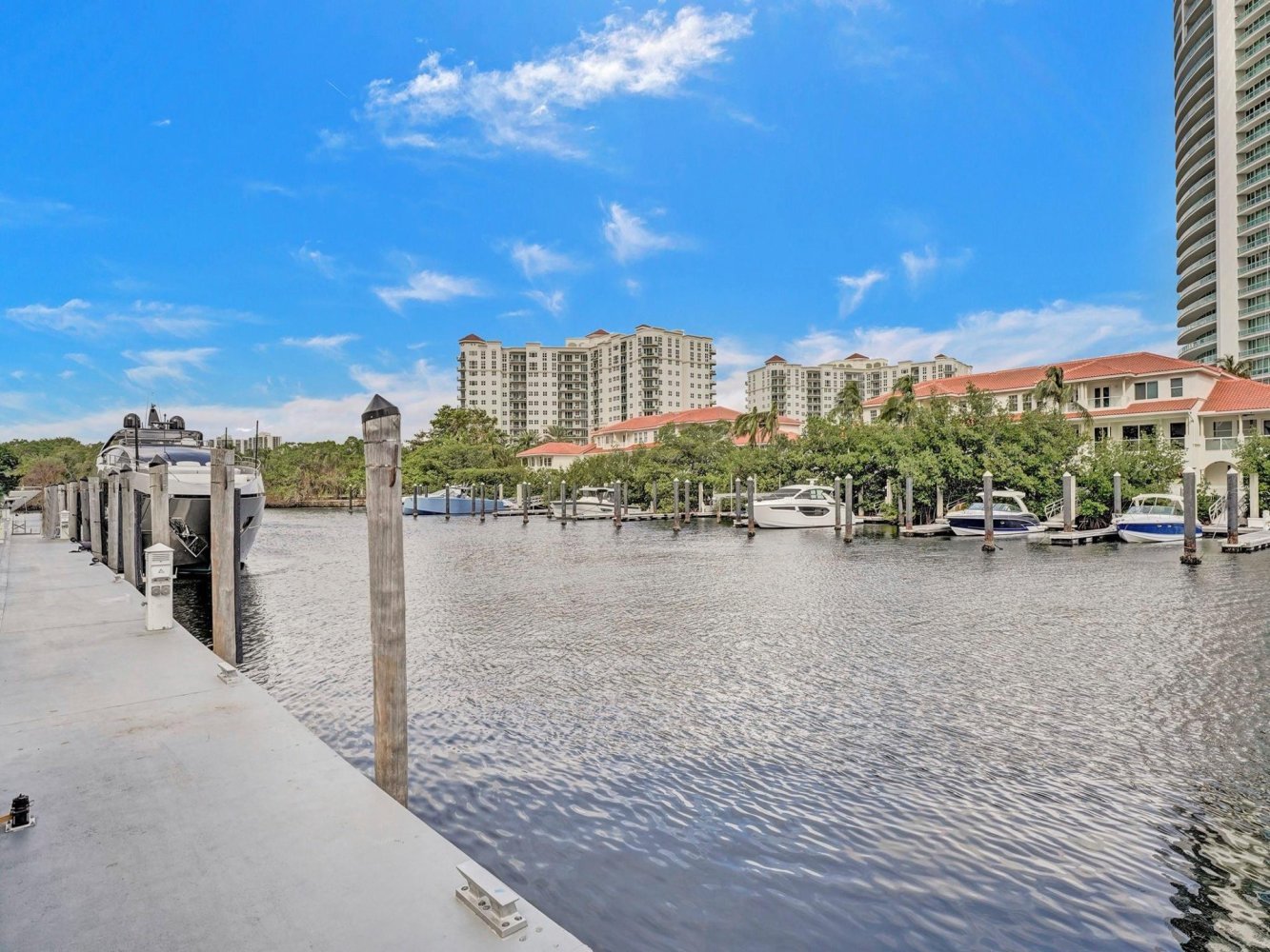 2 Schlafzimmer Gewerbliche Immobilien in Miami, USA, Nr. 613675