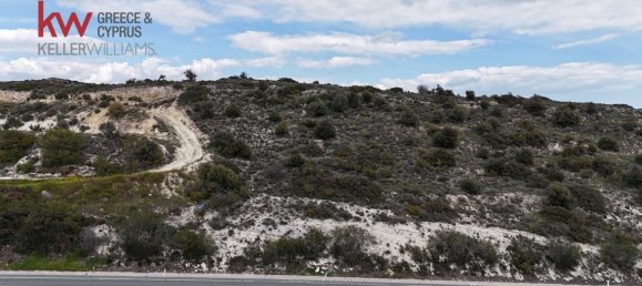 14664 m² terreno en venta en Choirokoitia, Larnaka, Cyprus № 181190 3