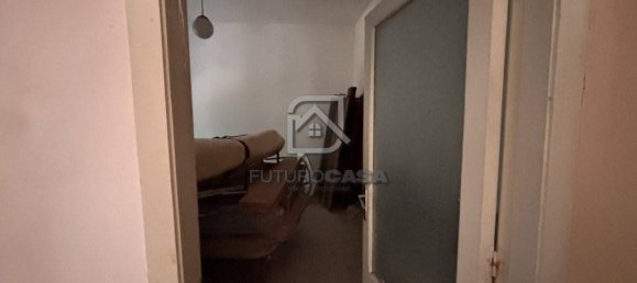 6 bedrooms House in Grottaminarda, Italy No. 262099 44