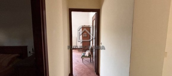 6 bedrooms House in Grottaminarda, Italy No. 262099 17