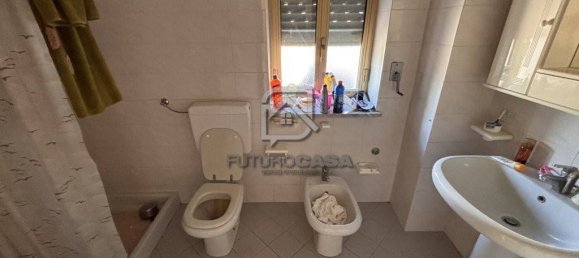 6 bedrooms House in Grottaminarda, Italy No. 262099 12