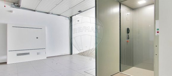 5 Schlafzimmer Haus in Porto, Portugal, Nr. 22155 21