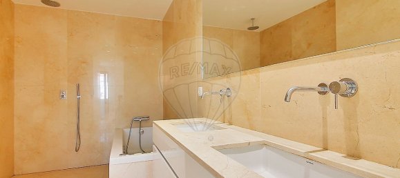 5 Schlafzimmer Haus in Porto, Portugal, Nr. 22155 16